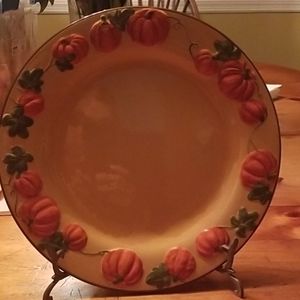 Harvest pumpkin dinner dishes